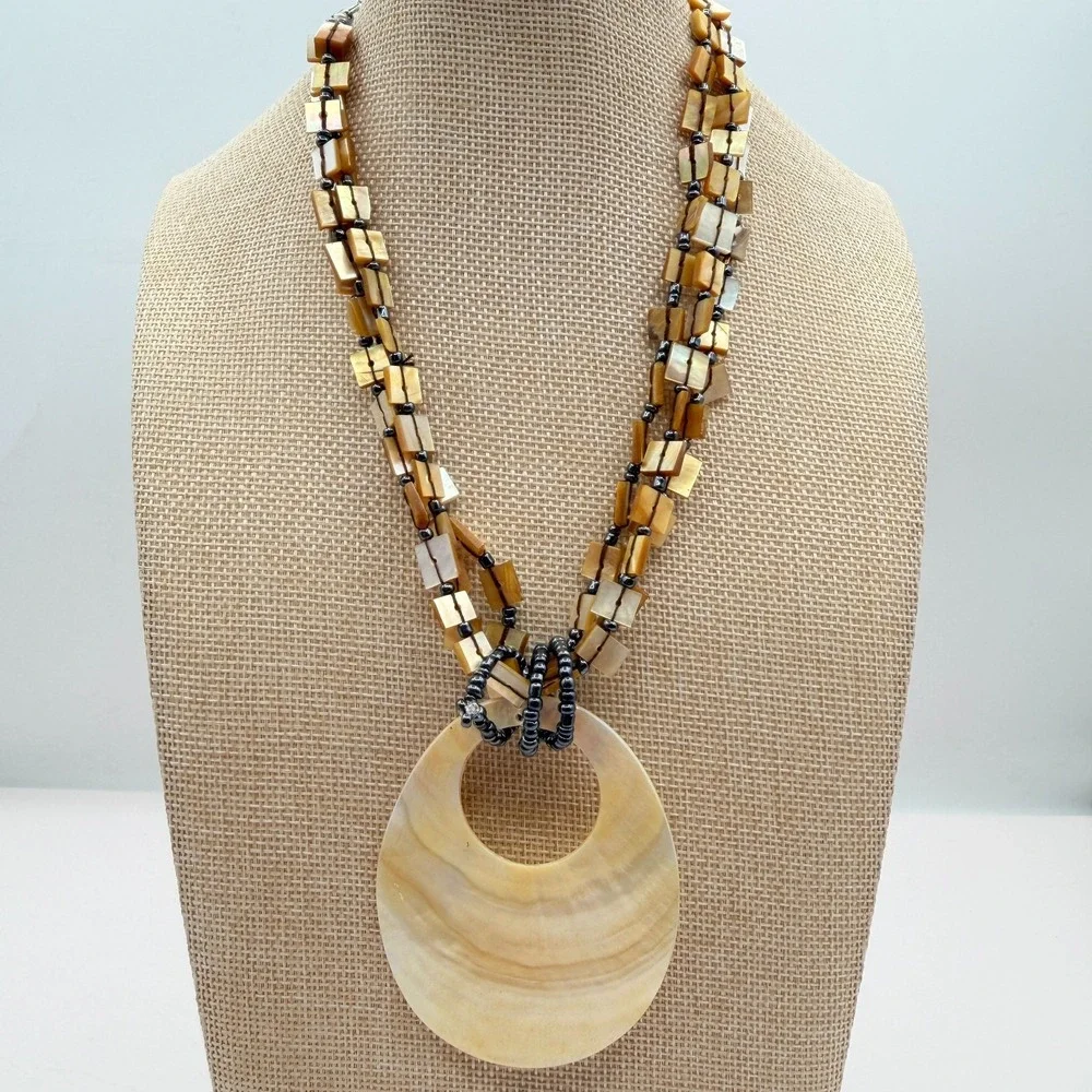 VTG 90s Silver Tone Beaded Mother of Pearl Pendant Necklace Statement Jewelry